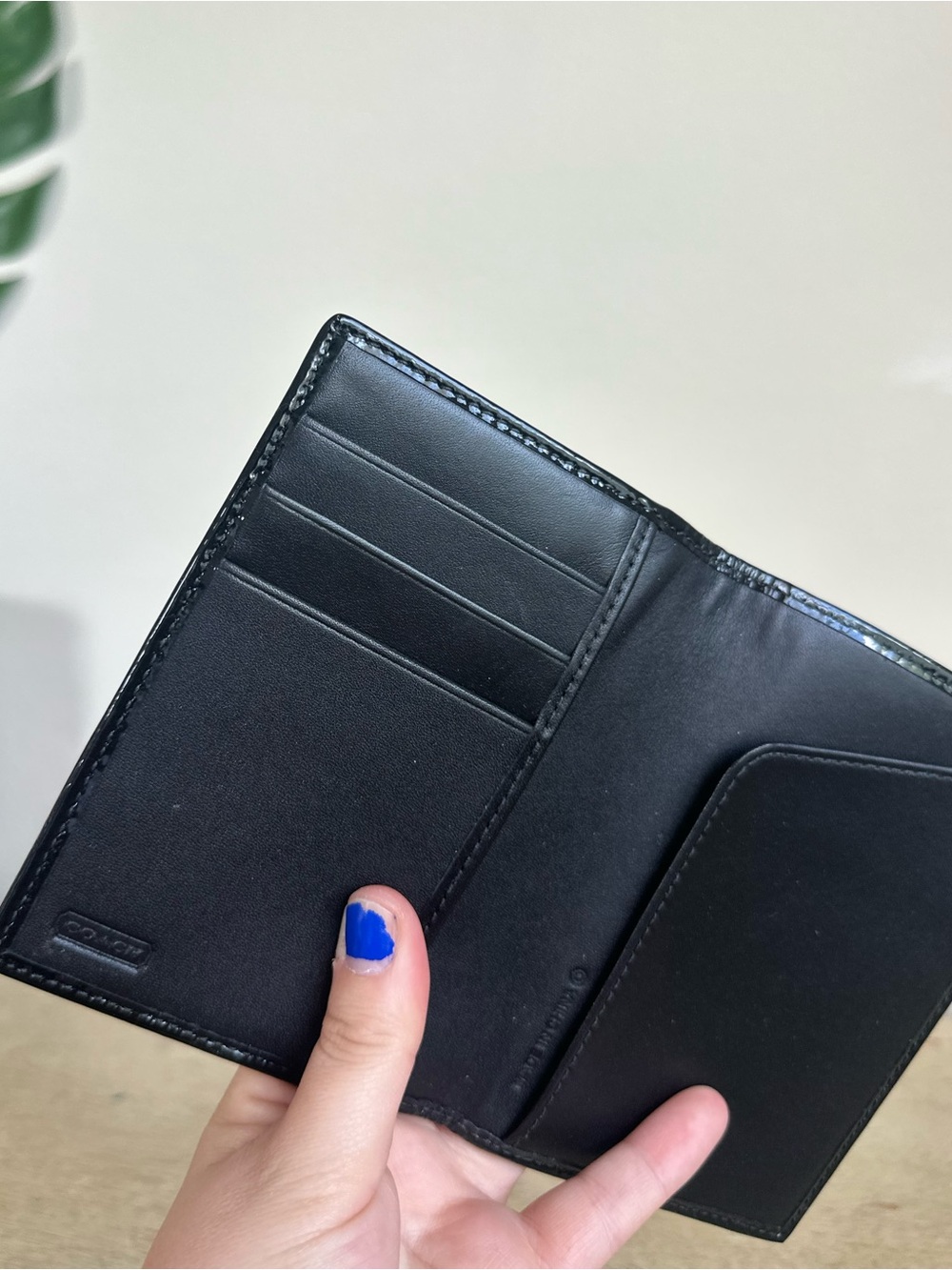 Coach Signature Print Passport Travel Document Card Holder Wallet - Picture 7 of 13
